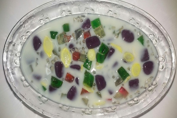 Hướng dẫn cách nấu Chè Khoai dẻo bột báng nước cốt dừa