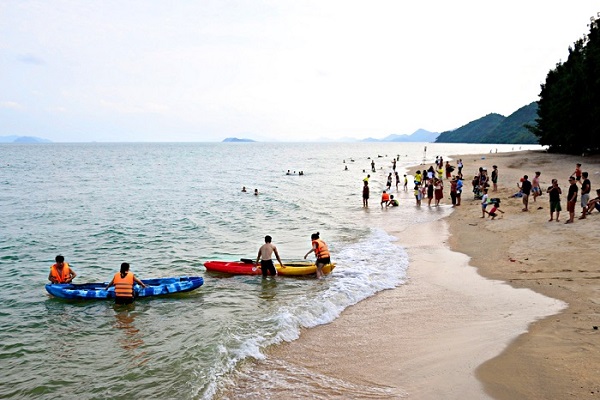 Đảo Cái Chiên - 'Thiên đường mới' cực HOT tại Quảng Ninh